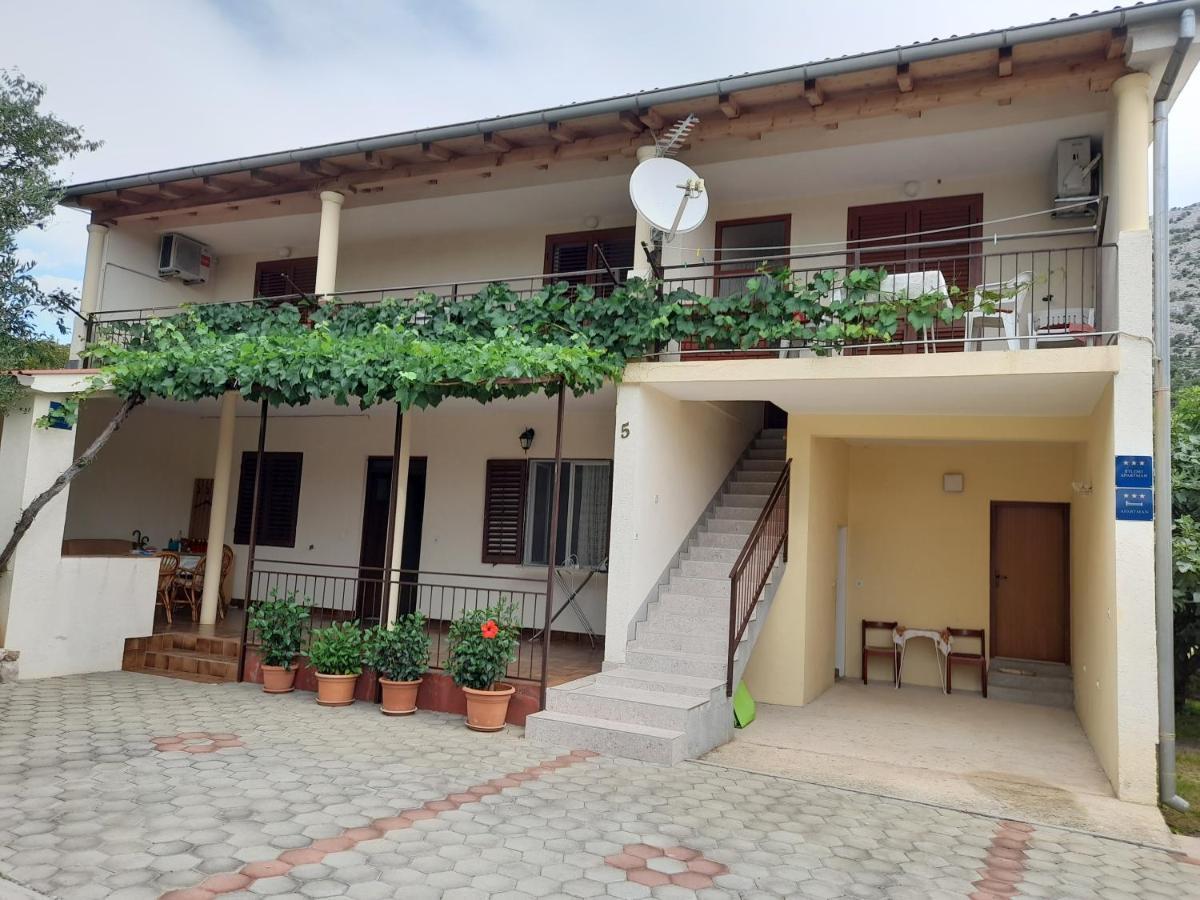 Apartmani Sekana Starigrad Paklenica Ngoại thất bức ảnh